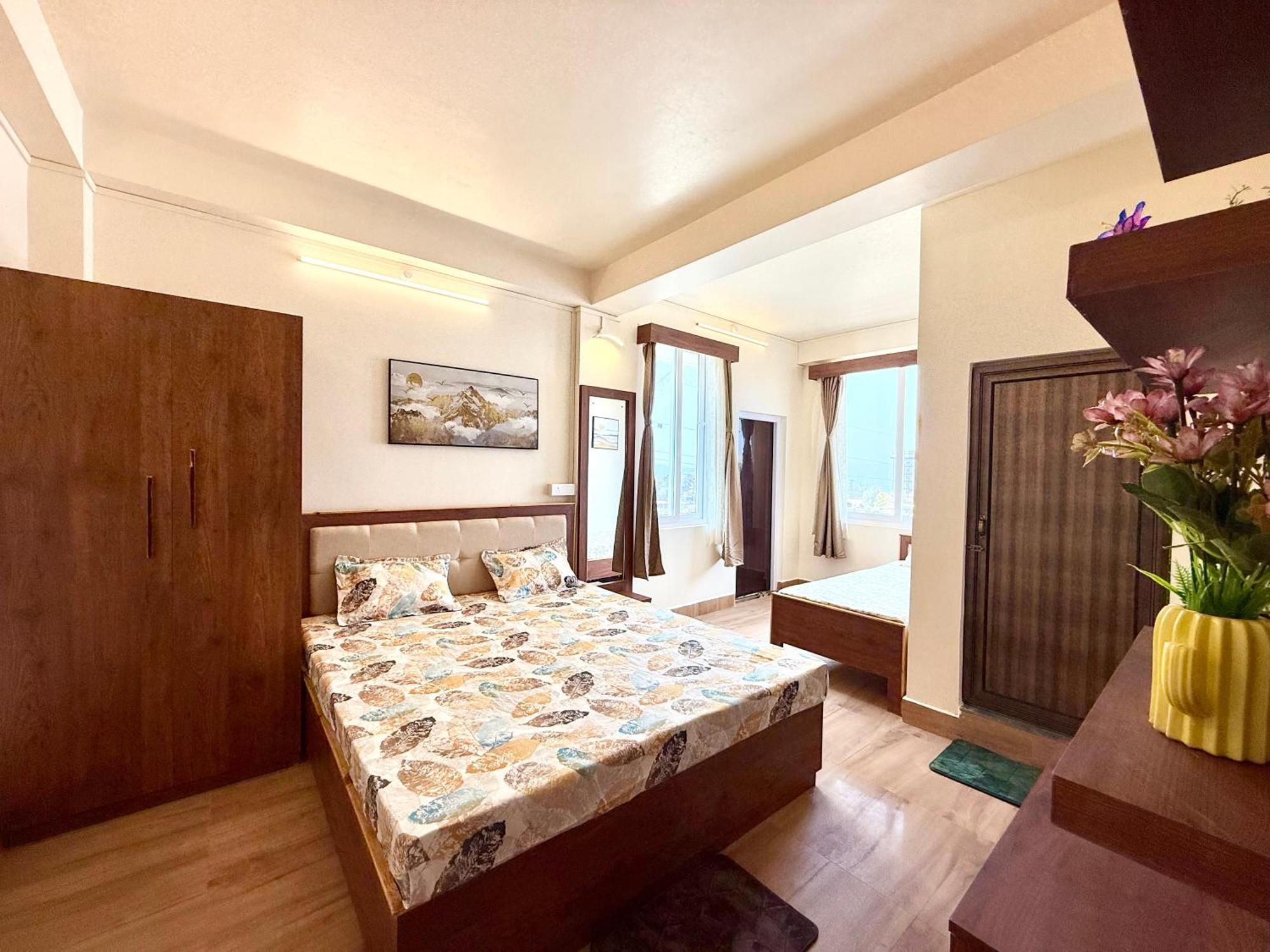 Yepplo Holiday Home - Complimentary Breakfast - 24 Hrs Caretaker & Power Backup Shillong Exterior foto