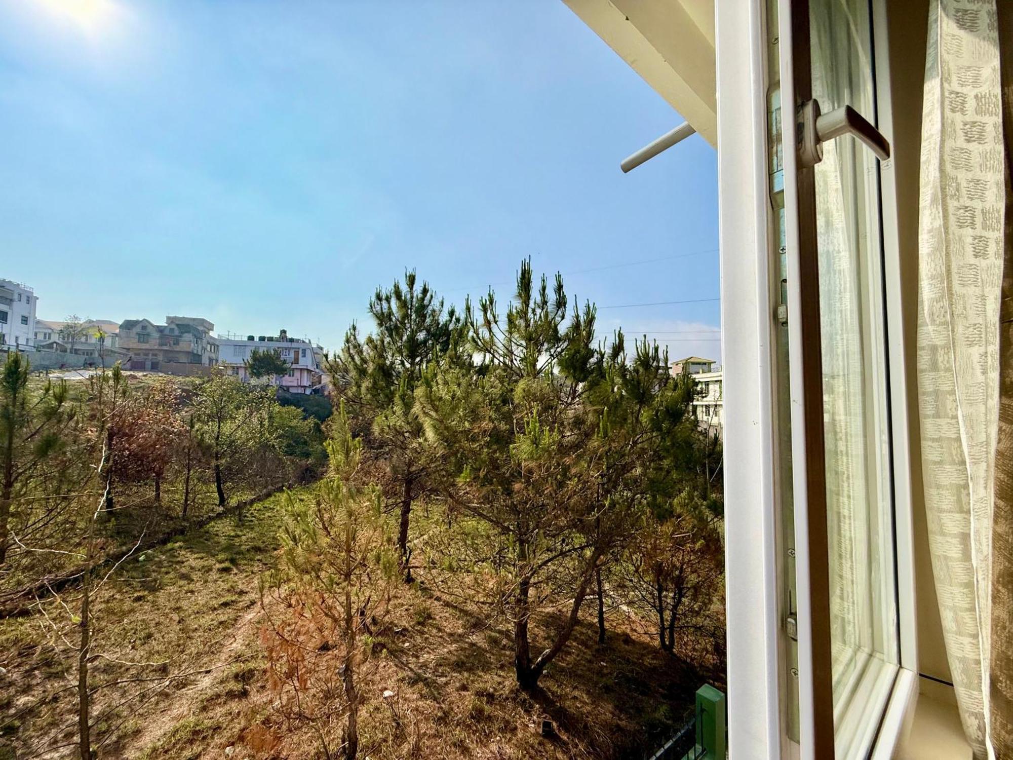 Yepplo Holiday Home - Complimentary Breakfast - 24 Hrs Caretaker & Power Backup Shillong Exterior foto